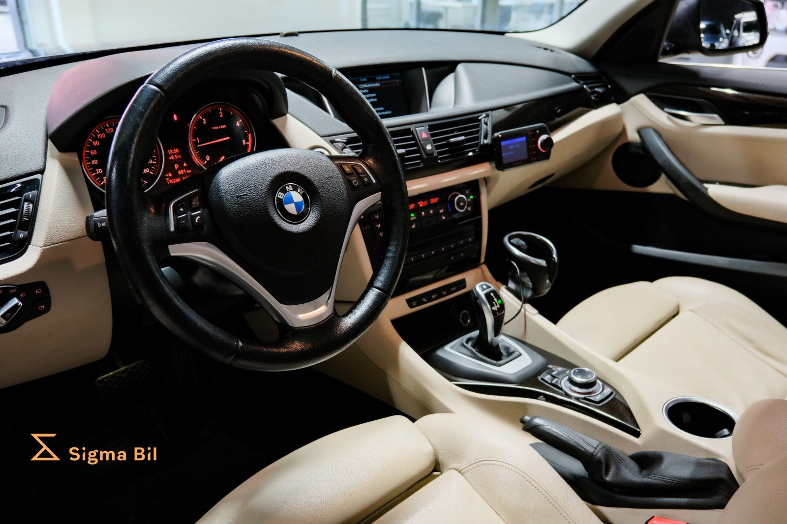 Bilde av BMW X1