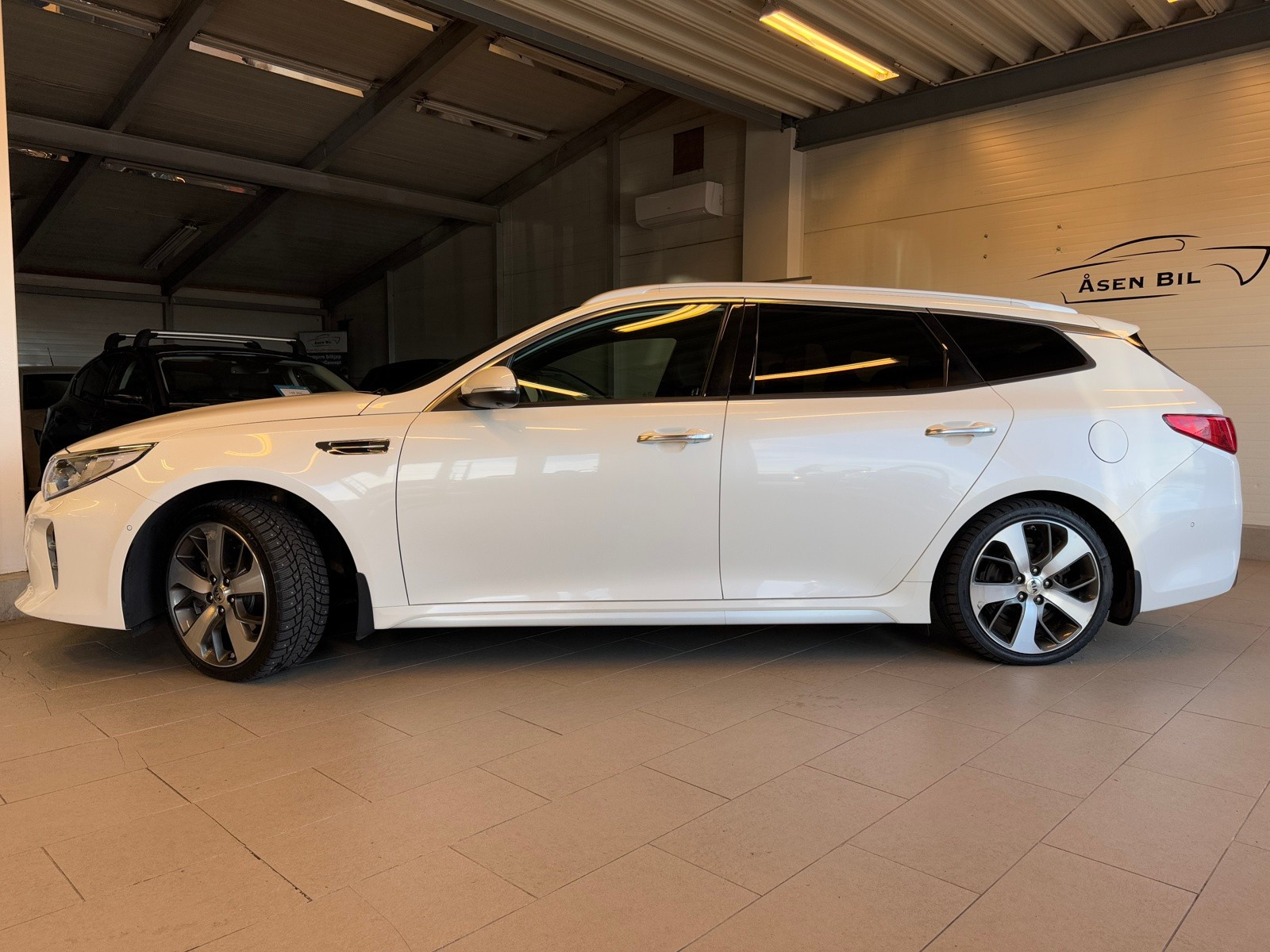 Kia Optima 1.7D-141HK-AUT-GT-LINE*PANO*HARMAN/KARDON*KAM*ACC*NAVI+ 2