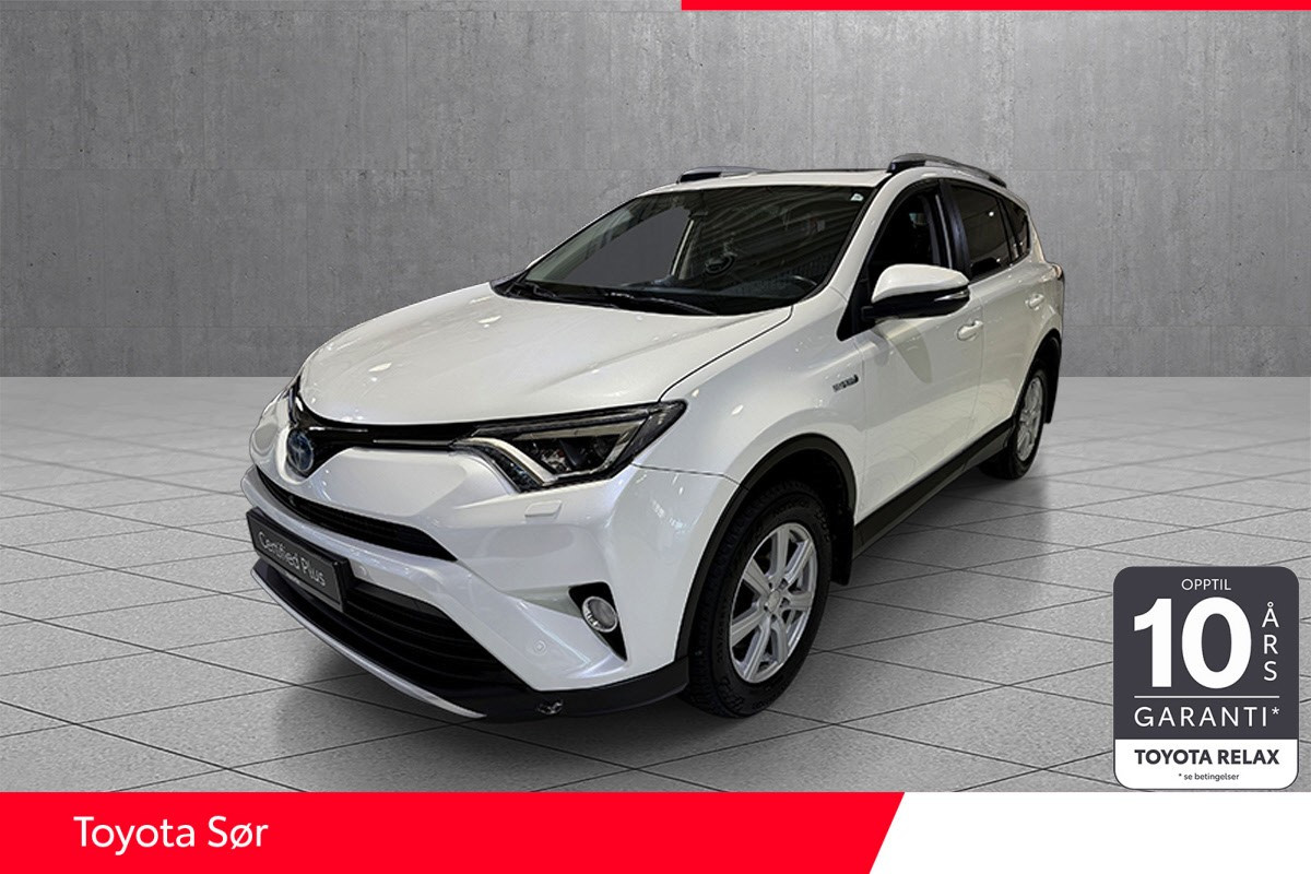 Toyota RAV4 Hybrid AWD Executive m/hengerfeste og skinnseter