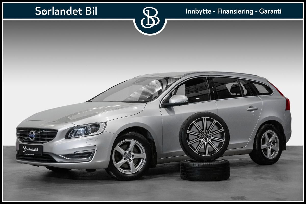 Volvo V60 D2 SUMMUM / SPORTSSETER / 18" / KAMERA / RATTVARME