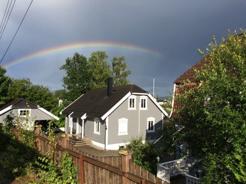 Egen inngang i sokkeletasjen Galleribilde