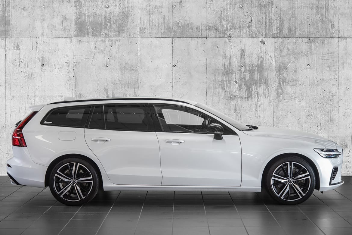 Volvo V60 V60 T6 Recharge/R-Design/SE/BLIS/AWD/HARMAN&KARDON 2