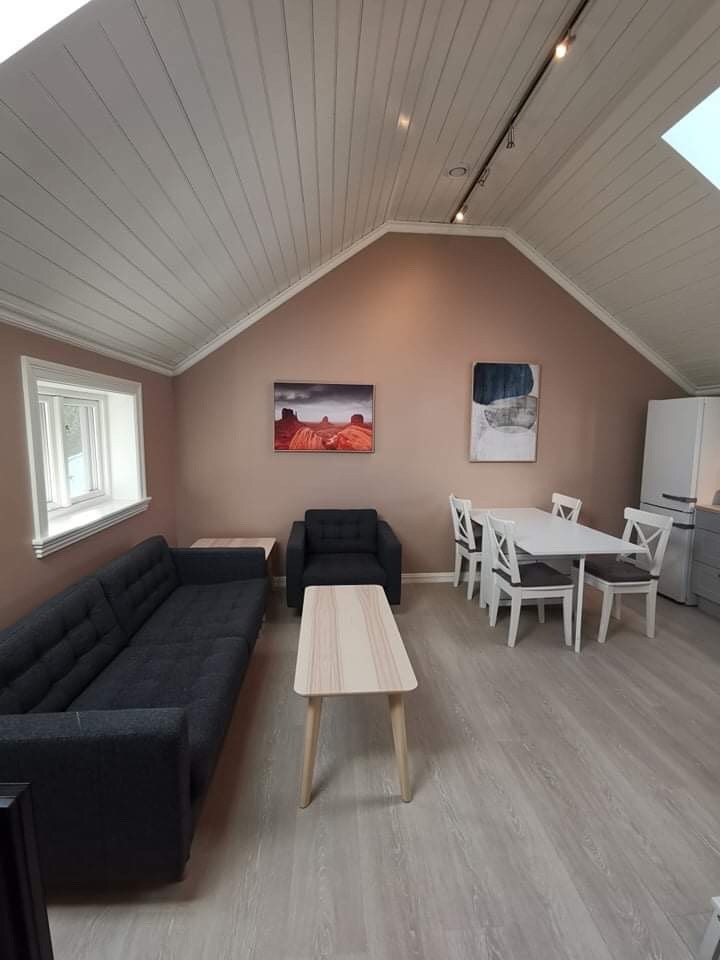 Stue og spiseavdeling Galleribilde
