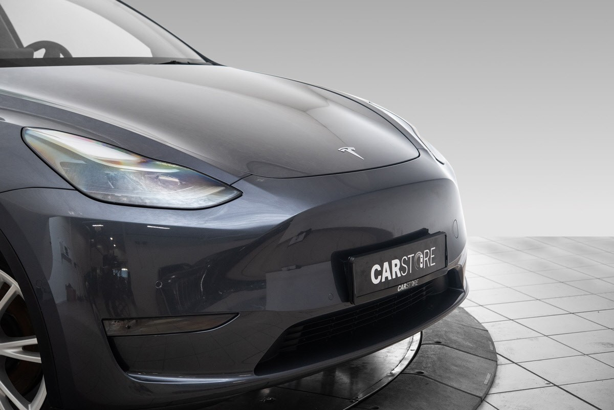 Tesla Model Y Long Range AWD Autopilot/H.feste/Premium/V.pumpe/20+19" 3
