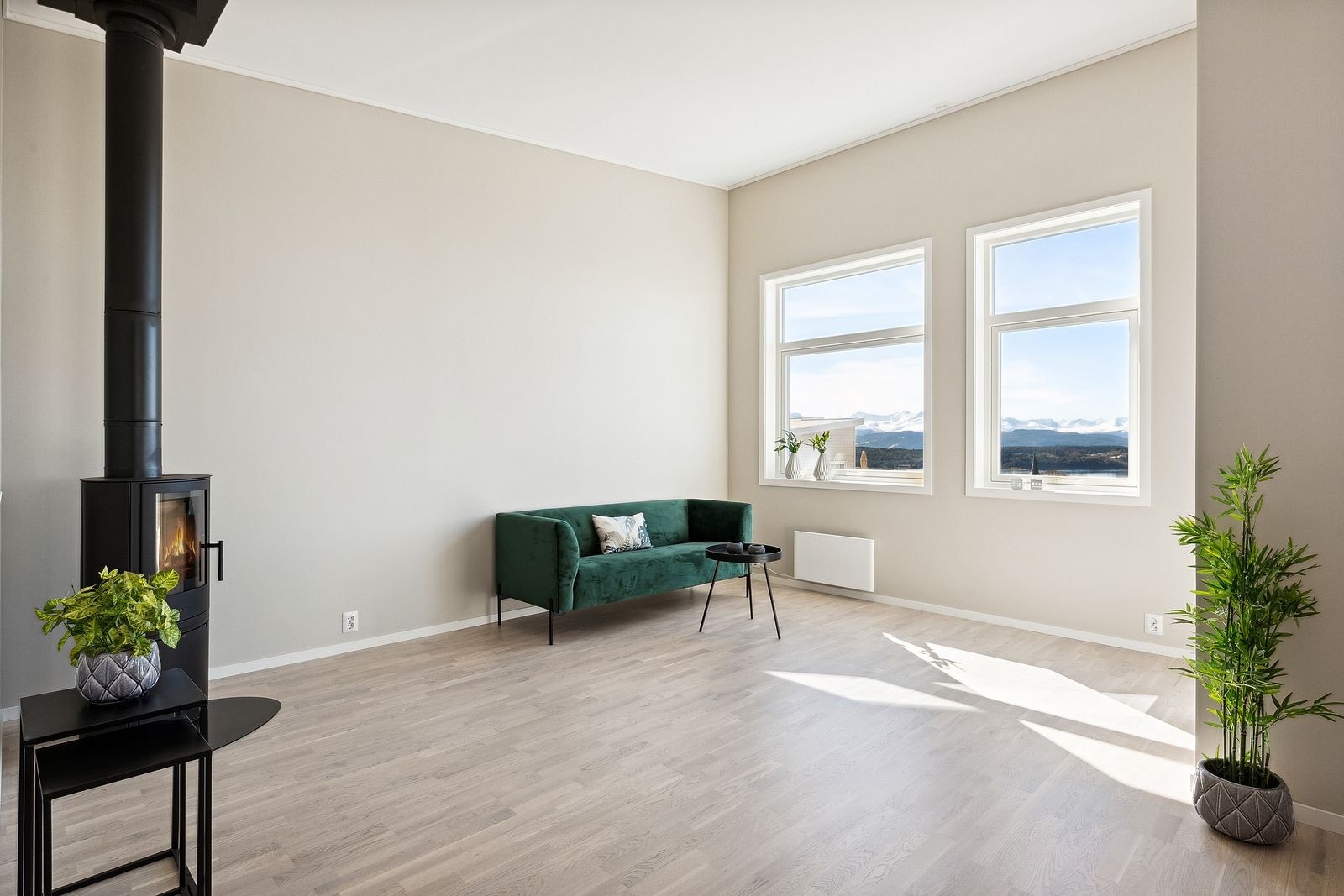 Lys eikeparkett fra Kährs. Illustrasjonsfoto. Galleribilde