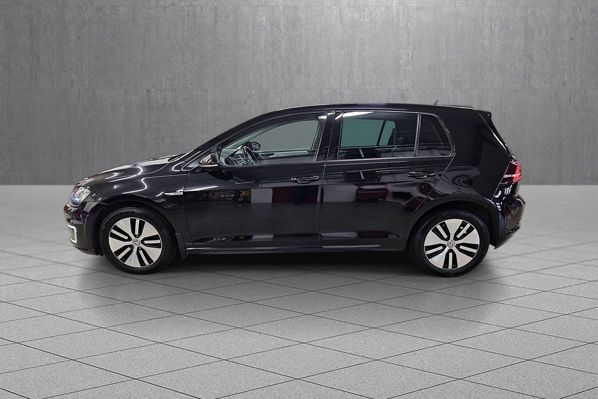 Volkswagen Golf Exclusive 2