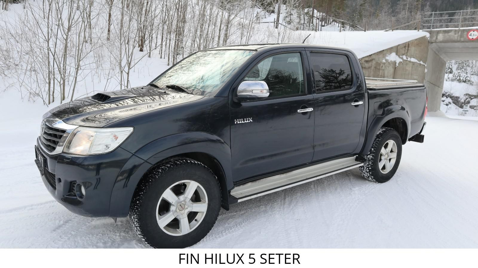 Toyota HiLux 4WD. 5 SETER. SERVICER FULGT. HEL OG FIN