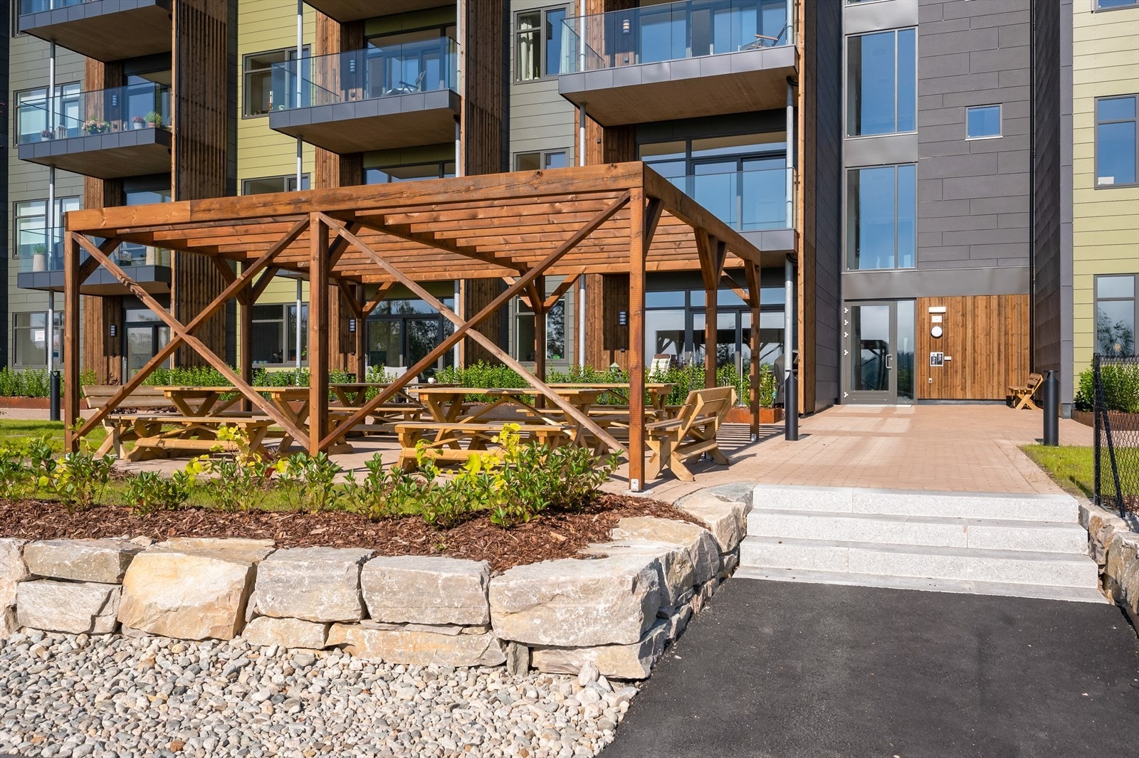 Pergola er et hyggelig samlingspunkt for beboerne. Galleribilde