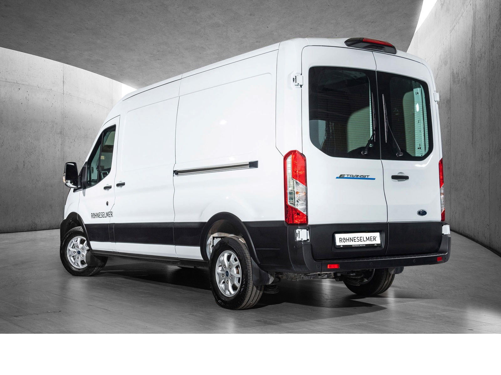 Ford Transit 350 68kWt 269hk L3H2 Trend Demobil, 2