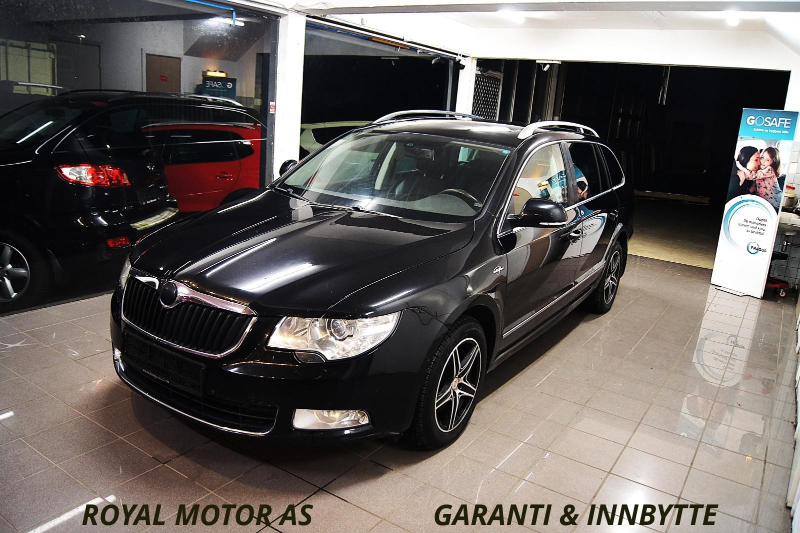 Skoda Superb 2.0 TDI (140 HK) 4x4 | Laurin & Klement | Skinn |PANO+