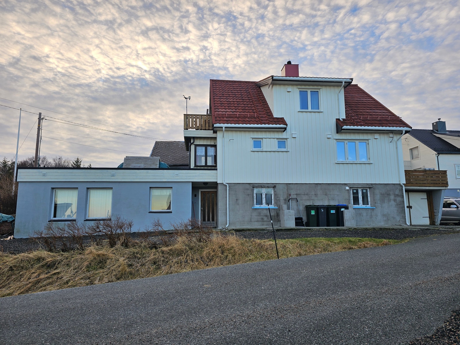 Utleieenhet til venstre i underetasje. Galleribilde
