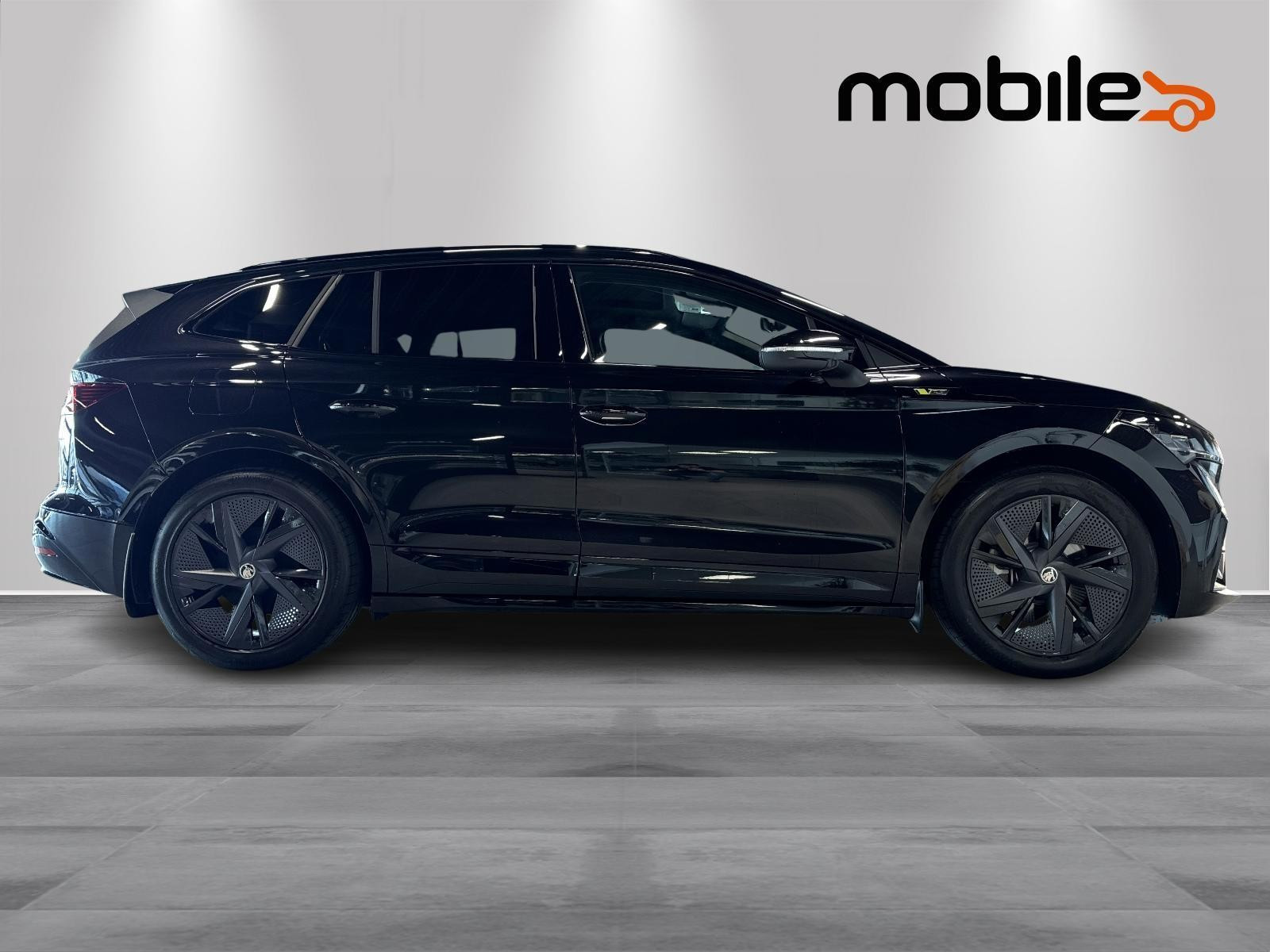 Skoda Enyaq RS 85x Adaptive understell 2