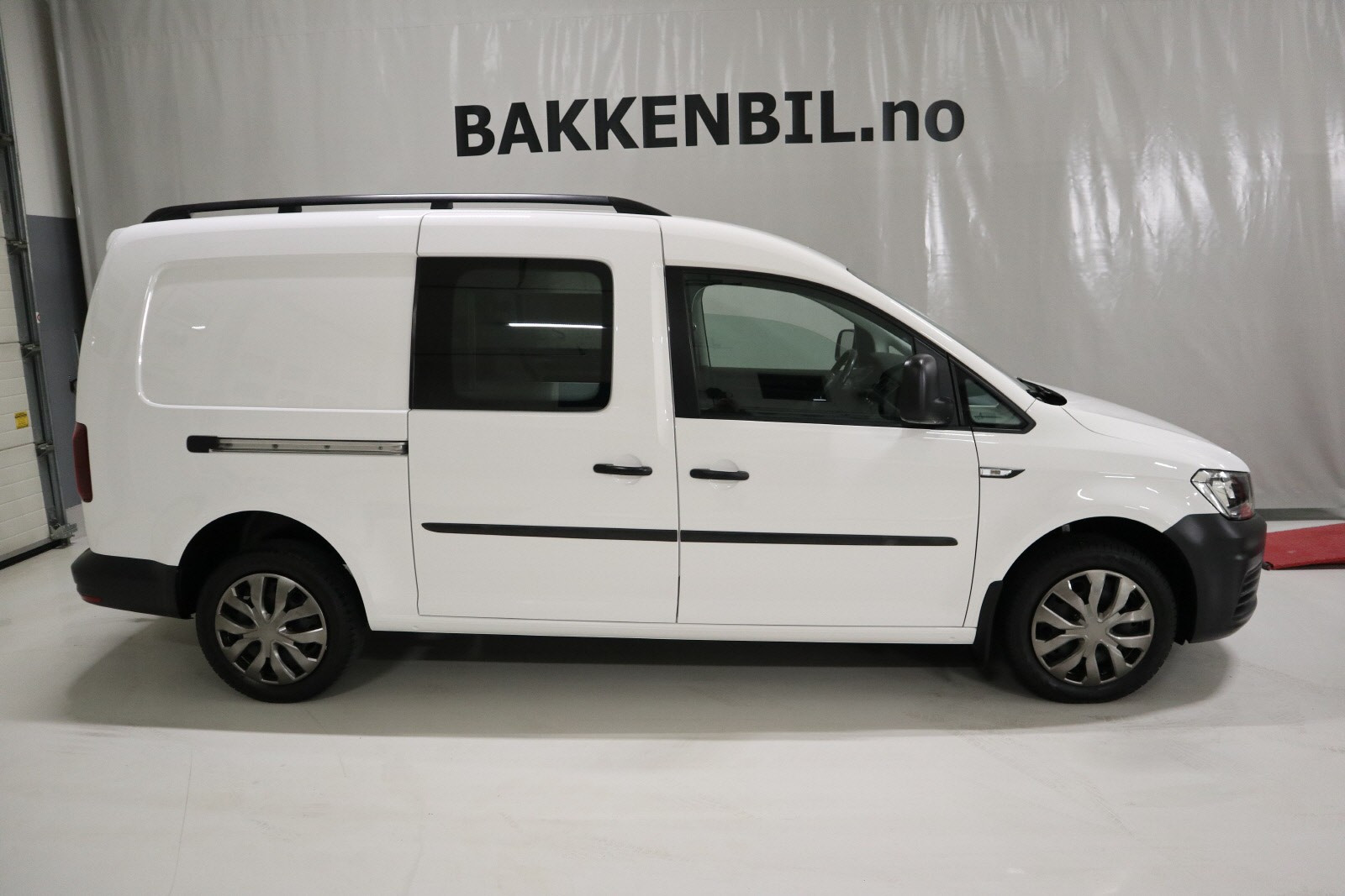 Volkswagen Caddy Maxi 2,0 TDI 102hk Mye utstyr,Meget pen ,Ny service ++ 2