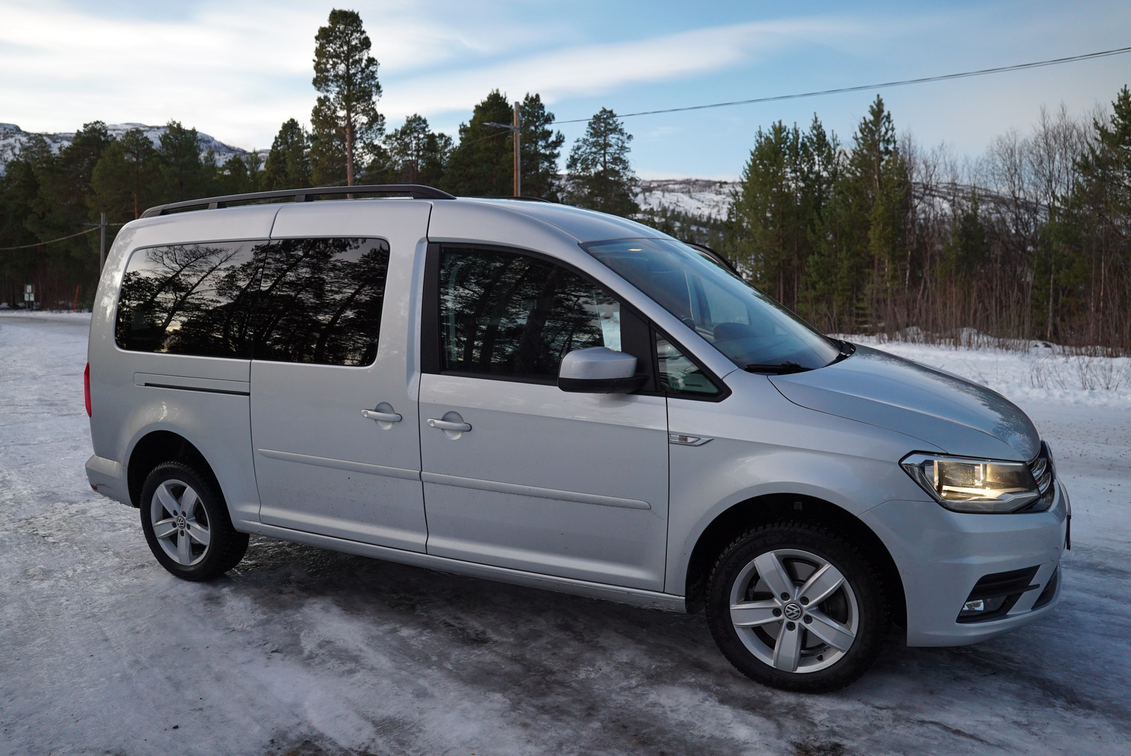 Volkswagen Caddy Maxi Bilen er holdt av, Comfort Line, 4motion 2