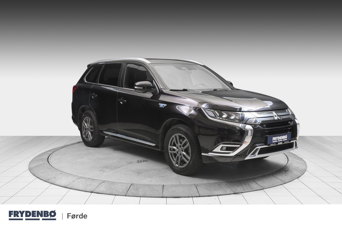 Mitsubishi Outlander Instyle+ 2,4 224hk 360|BLIS|NAVI|TONEDE|SKINN++