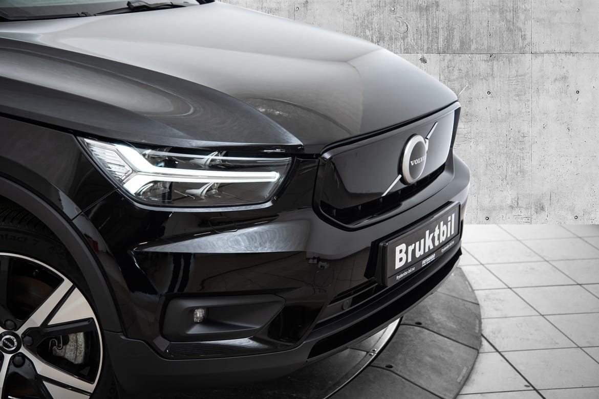 Volvo XC40 Recharge Twin Plus SEMI.EL.HF|19"|ACC|EL.BAKLUKE|BLIS 3