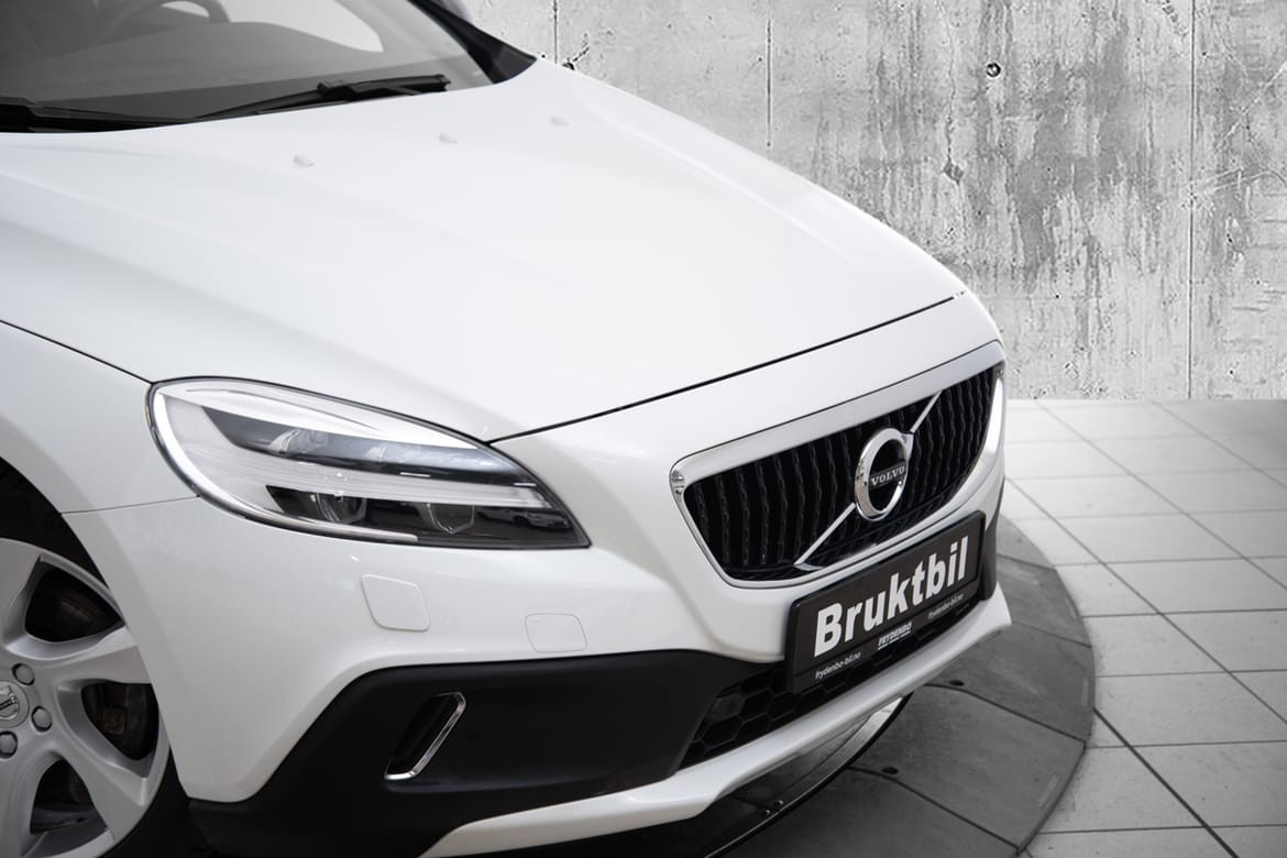 Volvo V40 Cross Country T3 150hk aut Pro TONEDE|KOMF.PK|VOC|H.FESTE|NAV.PRO 3