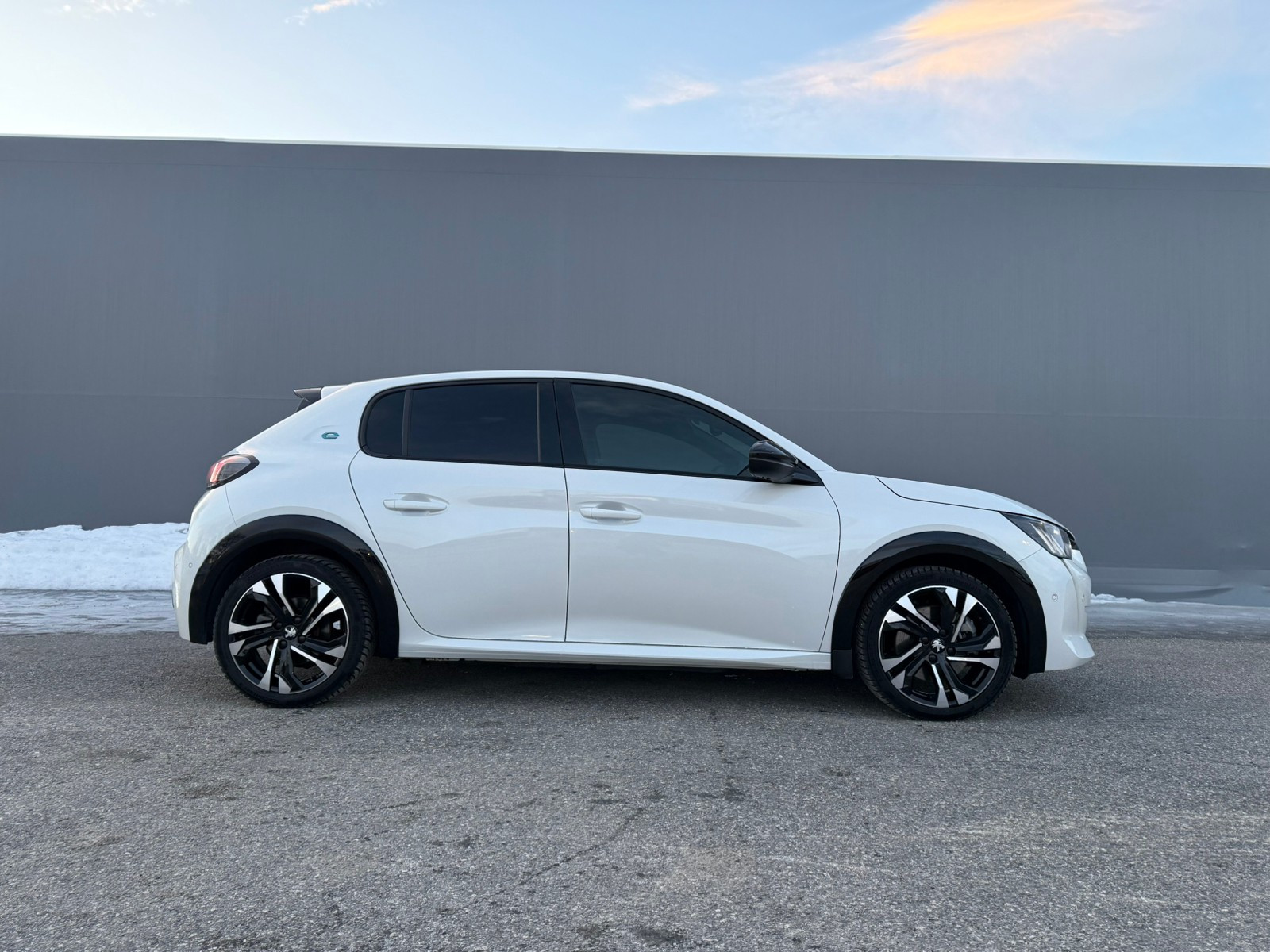 Peugeot 208 E-208 GT Pack 362km 2