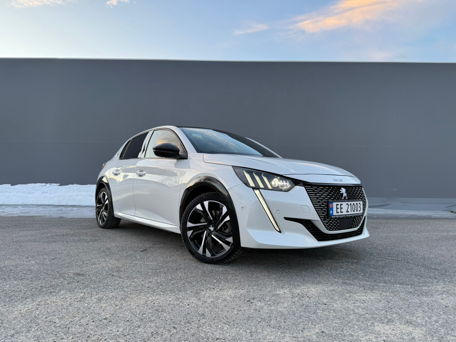 Peugeot 208 E-208 GT Pack 362km