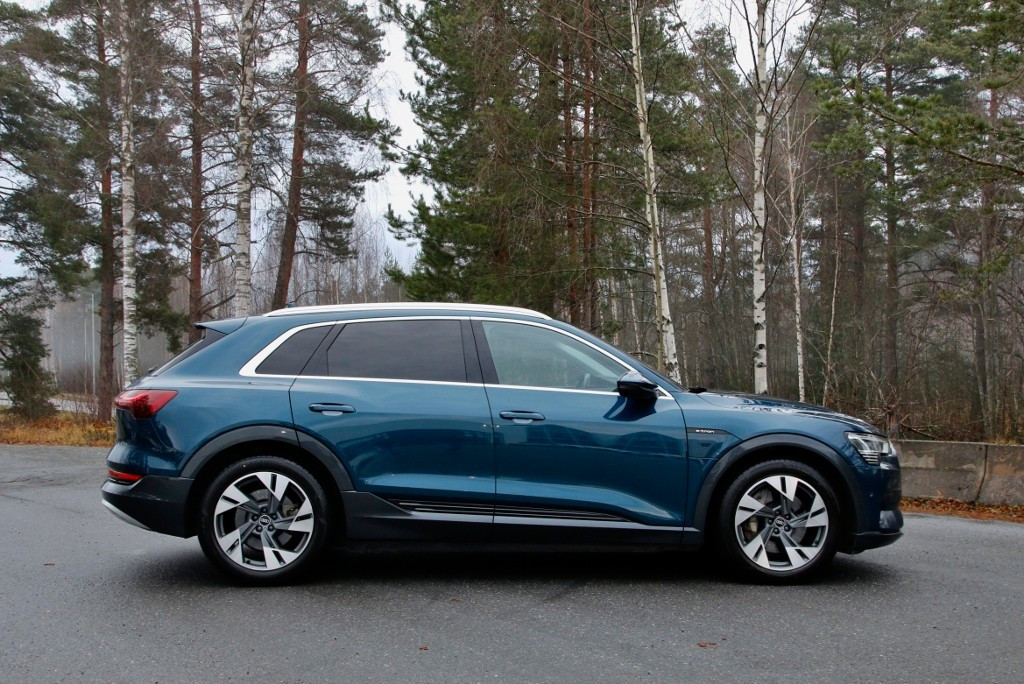 Audi e-tron 55 Advanced Sport Business m/nybilgaranti til 150 000km 3