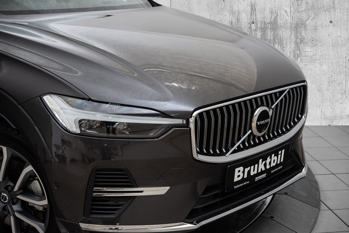 Volvo XC60 Recharge T6 Ult Bright HFESTE|21"|B&W|LUFT|PANO|360+++ 2