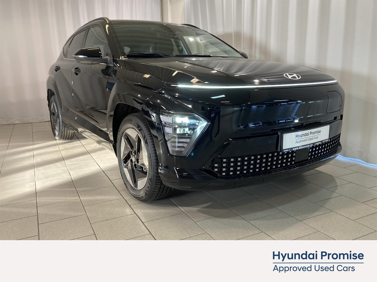 Hyundai Kona Premium LongRange ACC BLUELINK HUD KAMERA ++
