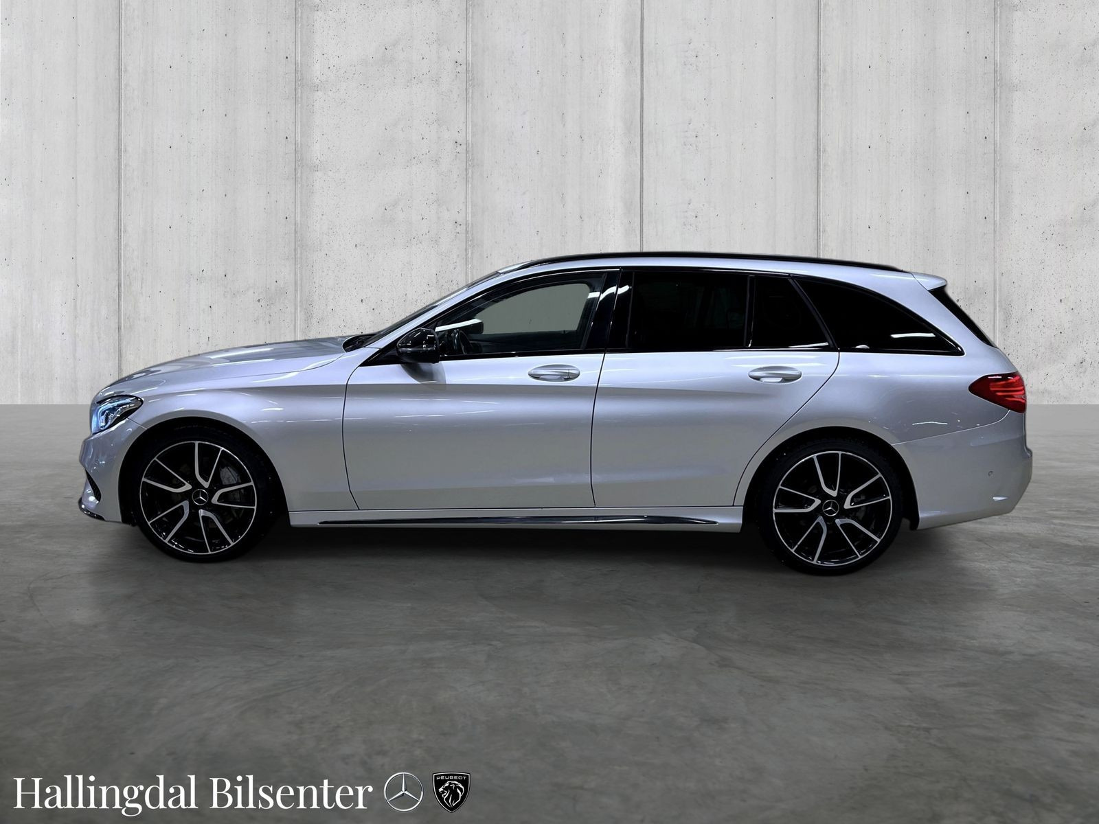 Mercedes-Benz C-Klasse C250d T 4MATIC AMG Webasto Krok LED ILS Parkpk. Rkamera 2