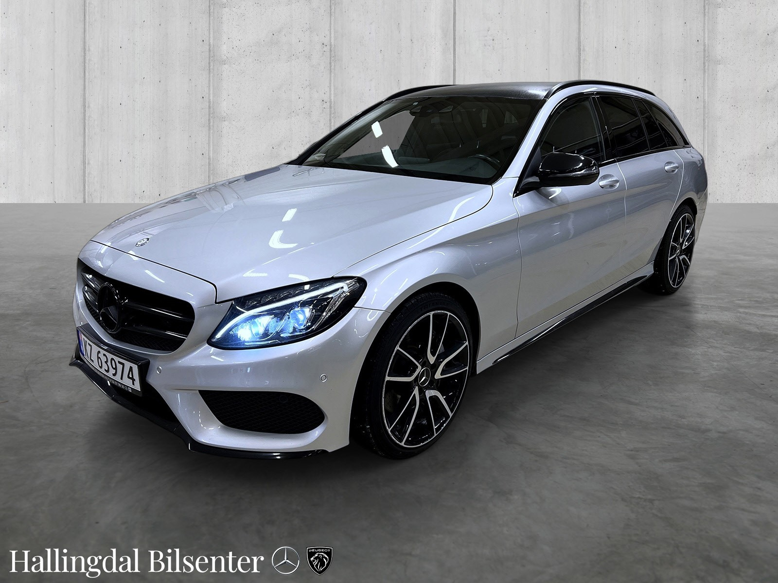 Mercedes-Benz C-Klasse C250d T 4MATIC AMG Webasto Krok LED ILS Parkpk. Rkamera