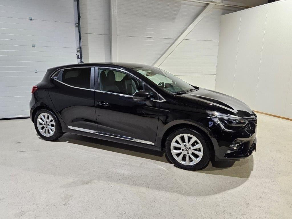 Renault Clio (E-Tech Hybrid) automat 2