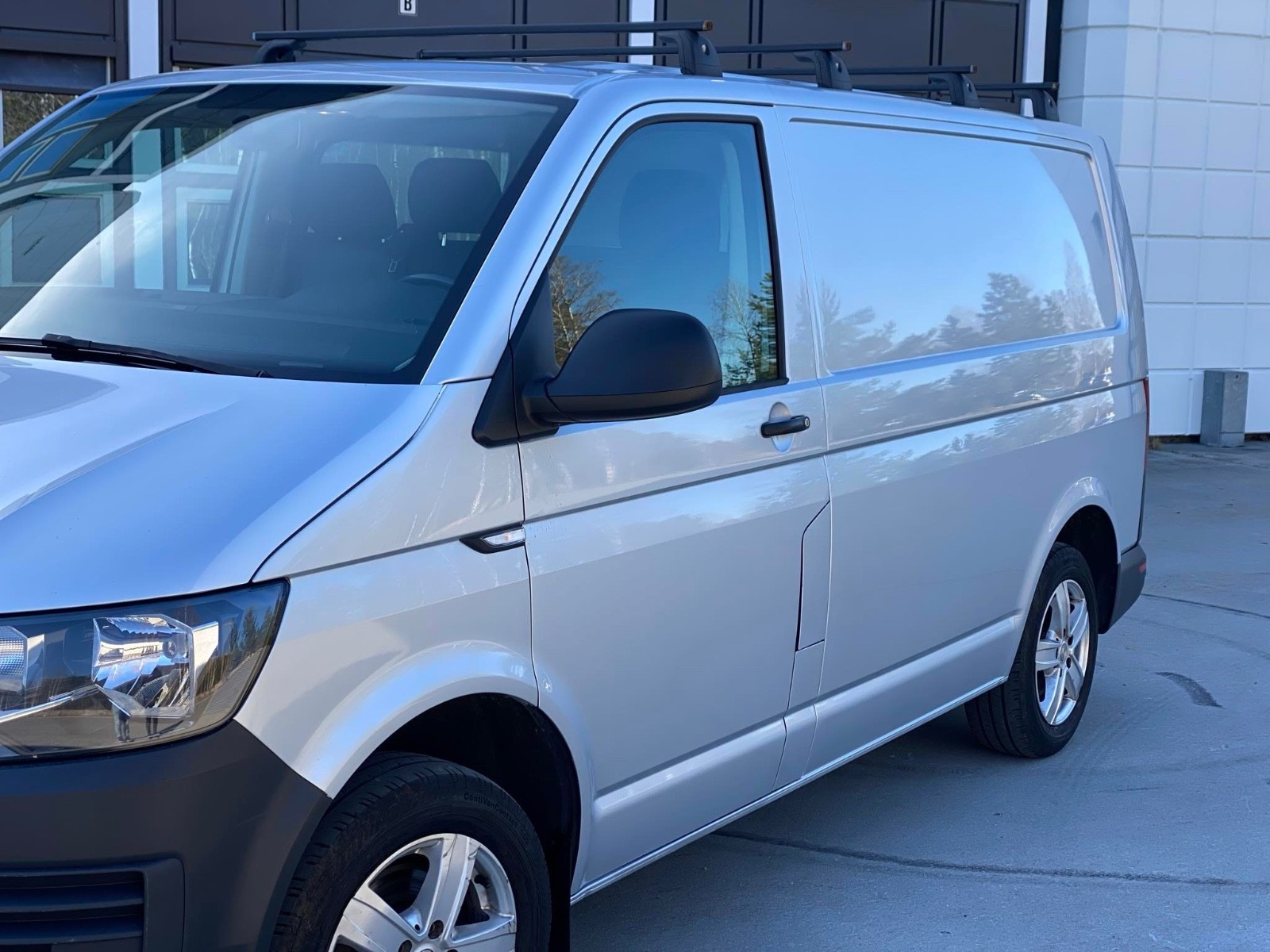 Volkswagen Transporter 2,0 TDi Eu til 03/26 Car Play 3