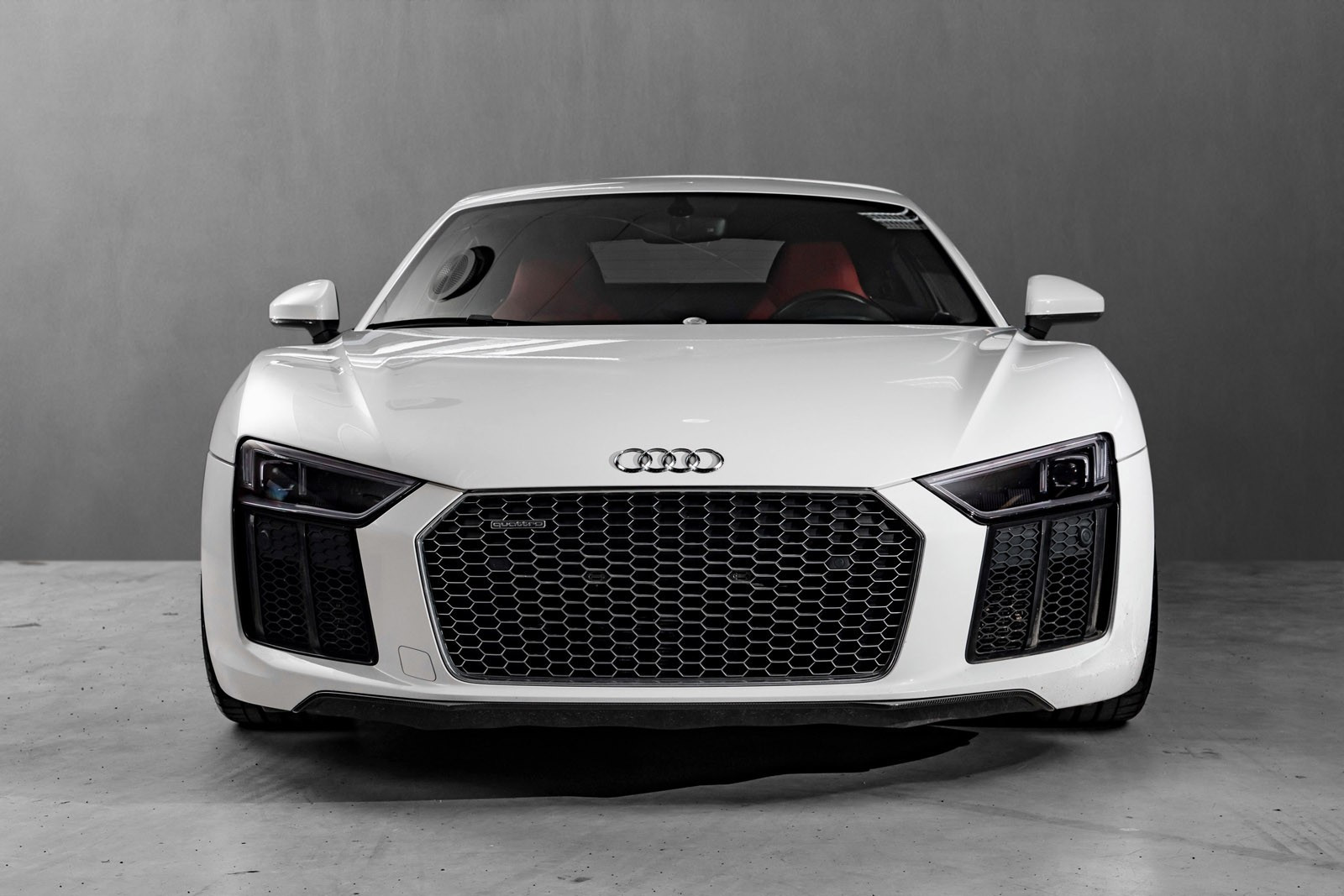 Audi R8 V10 pluss 610hk Coupé/ Karbon/ Sports eksos/ B&O++ 3