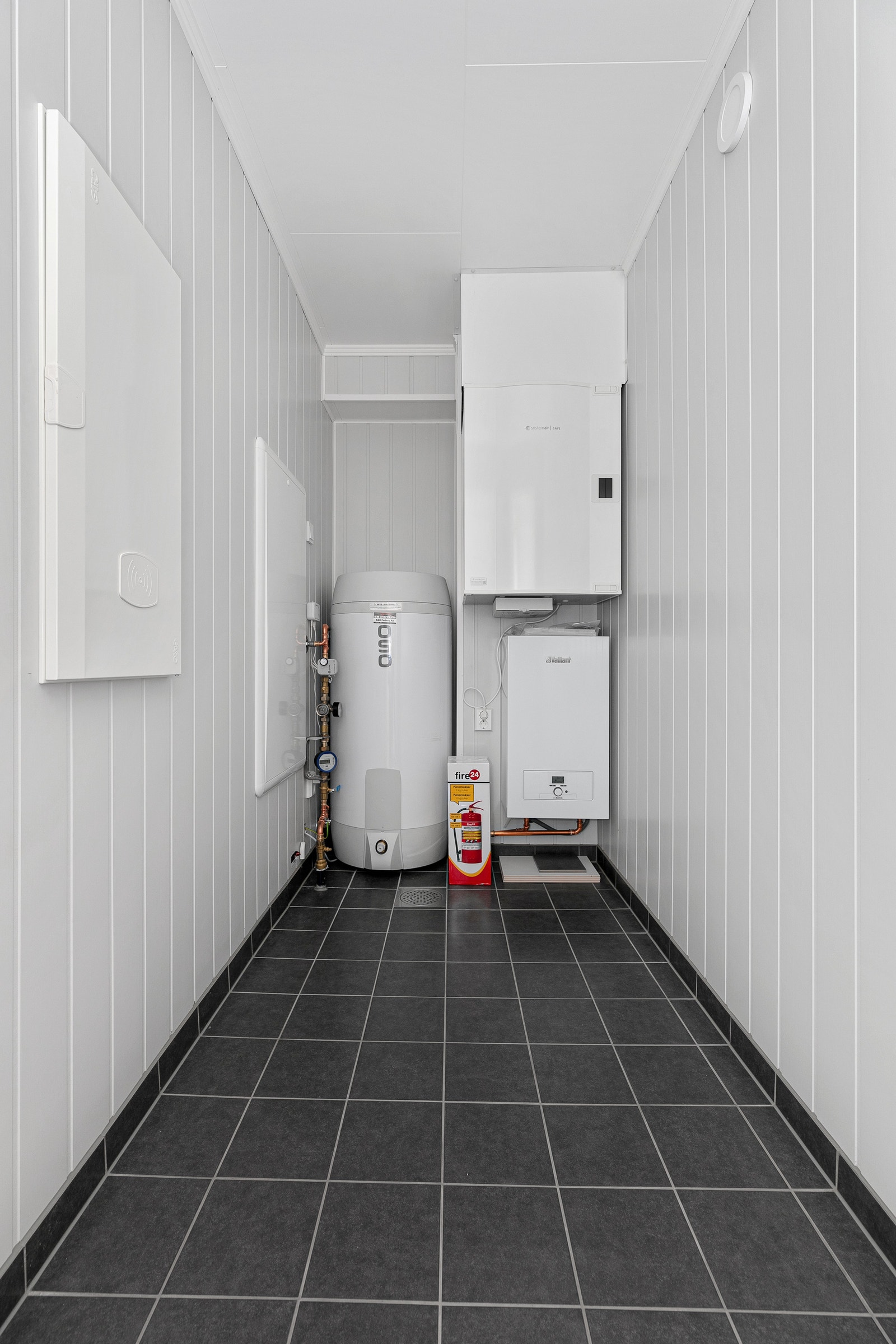 Teknisk rom/bod. Foto er fra annen leilighet med lik planløsning. Galleribilde