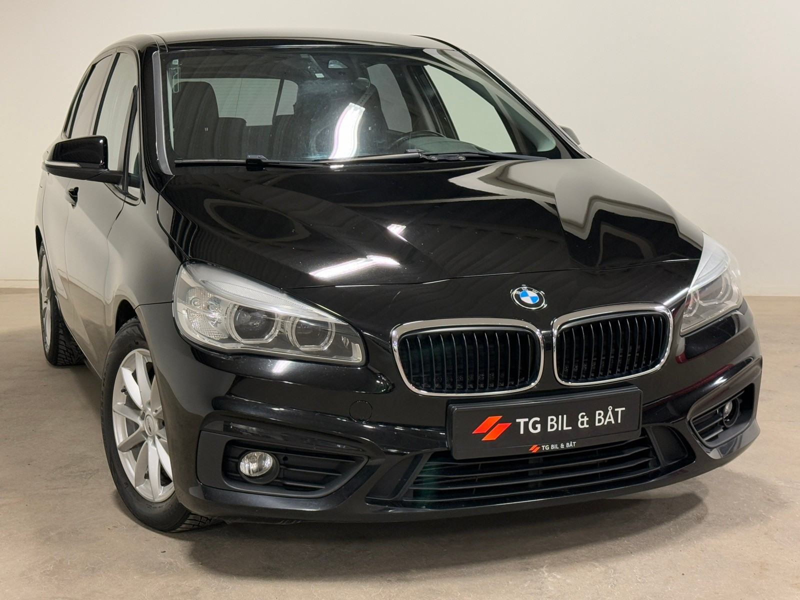BMW 2-serie 218i Active Tourer 136HK - LED/DAB/BT/PDC/NY SERVICE+++ 2