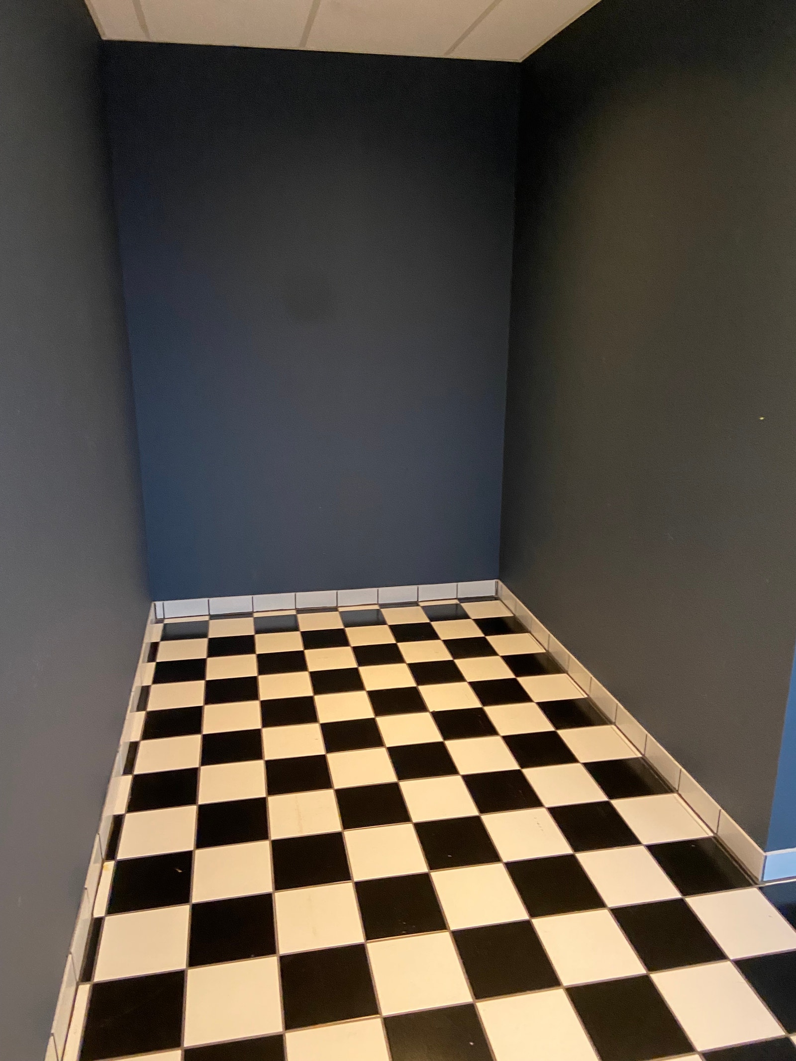Garderobe Galleribilde