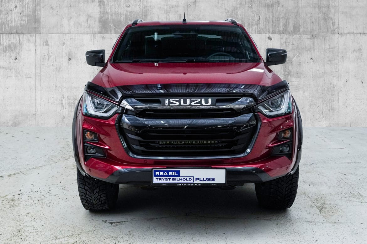 Isuzu D-max AT33, Magnum, LED-bar, Hjulbuelister, motorvarmer 2