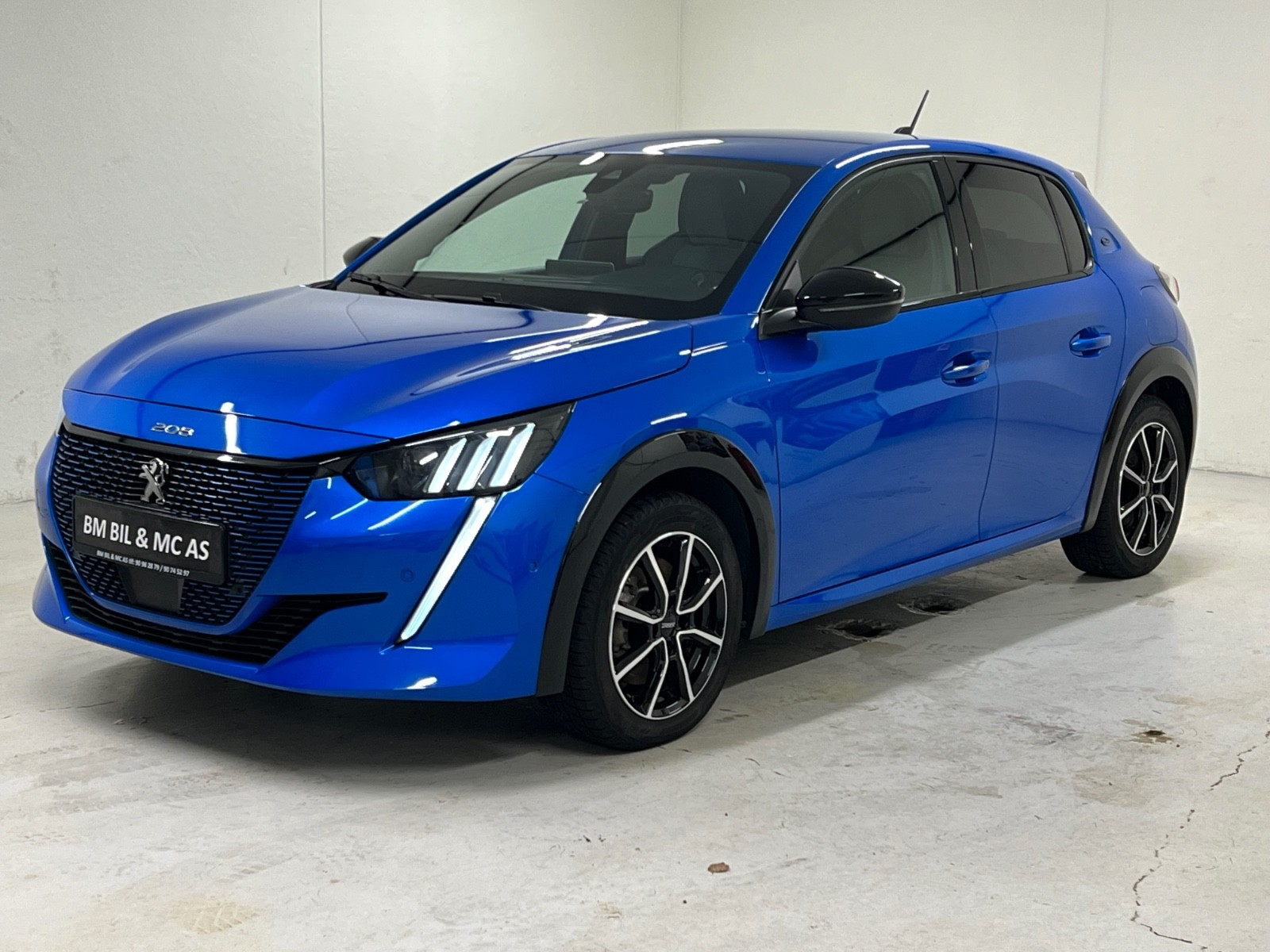 Peugeot 208 GT Line-ACC-Kamra-Navigasjon-Key less-24 mnd Garanti 2