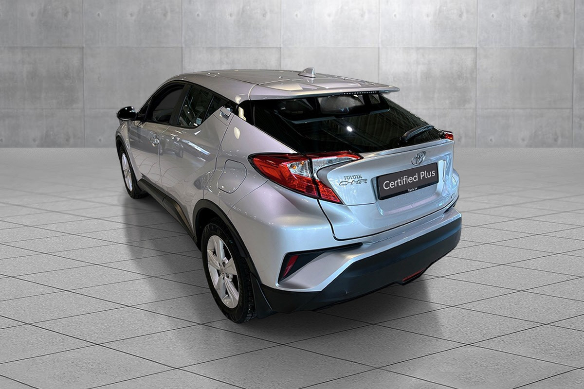 Toyota C-HR 1,2T Active 4WD aut 1 eier , sjekk servicehistorikk! 3