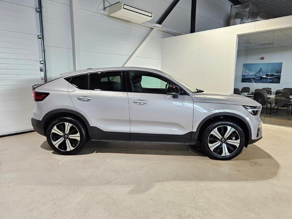 Volvo C40 Recharge Twin 408hk AWD Utimate hengerfeste," pano++ 3