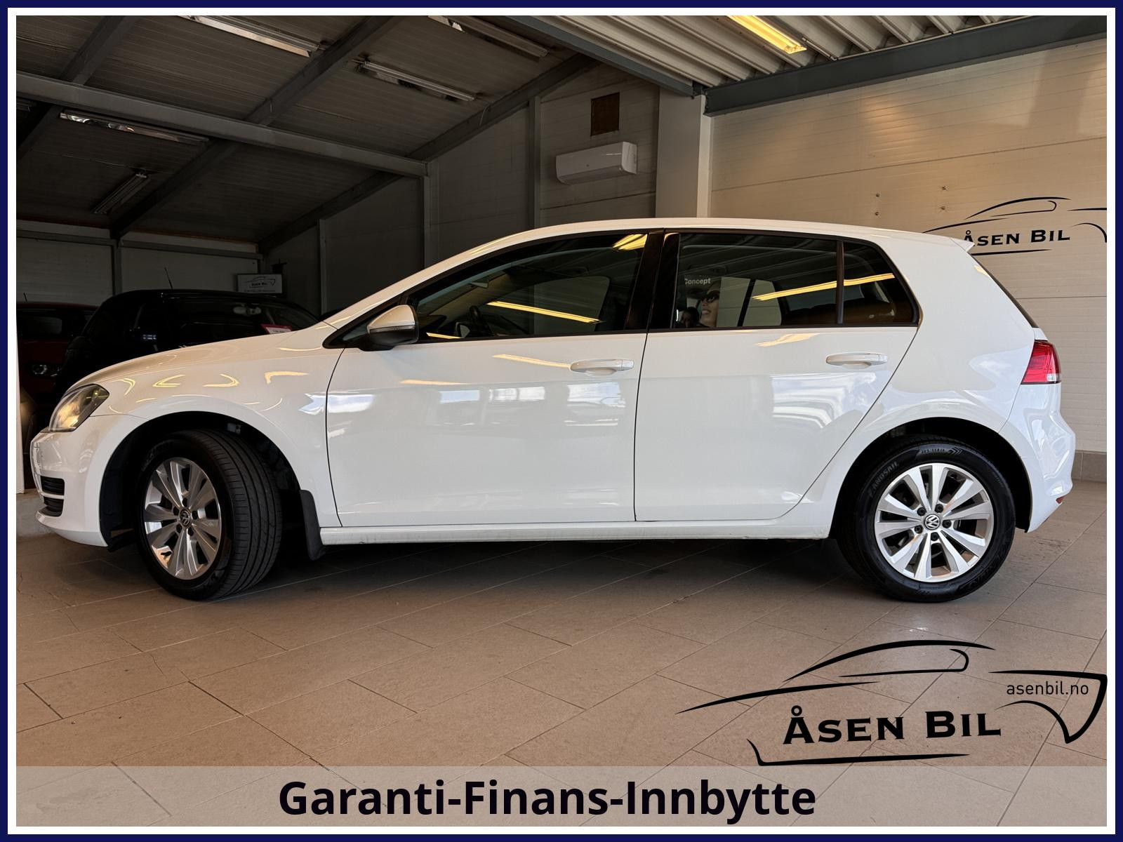 Volkswagen Golf 86HK-TSI*2-SONERS-KLIMA*SENSOR-F/B*NAVIGASJON*DAB+*BT