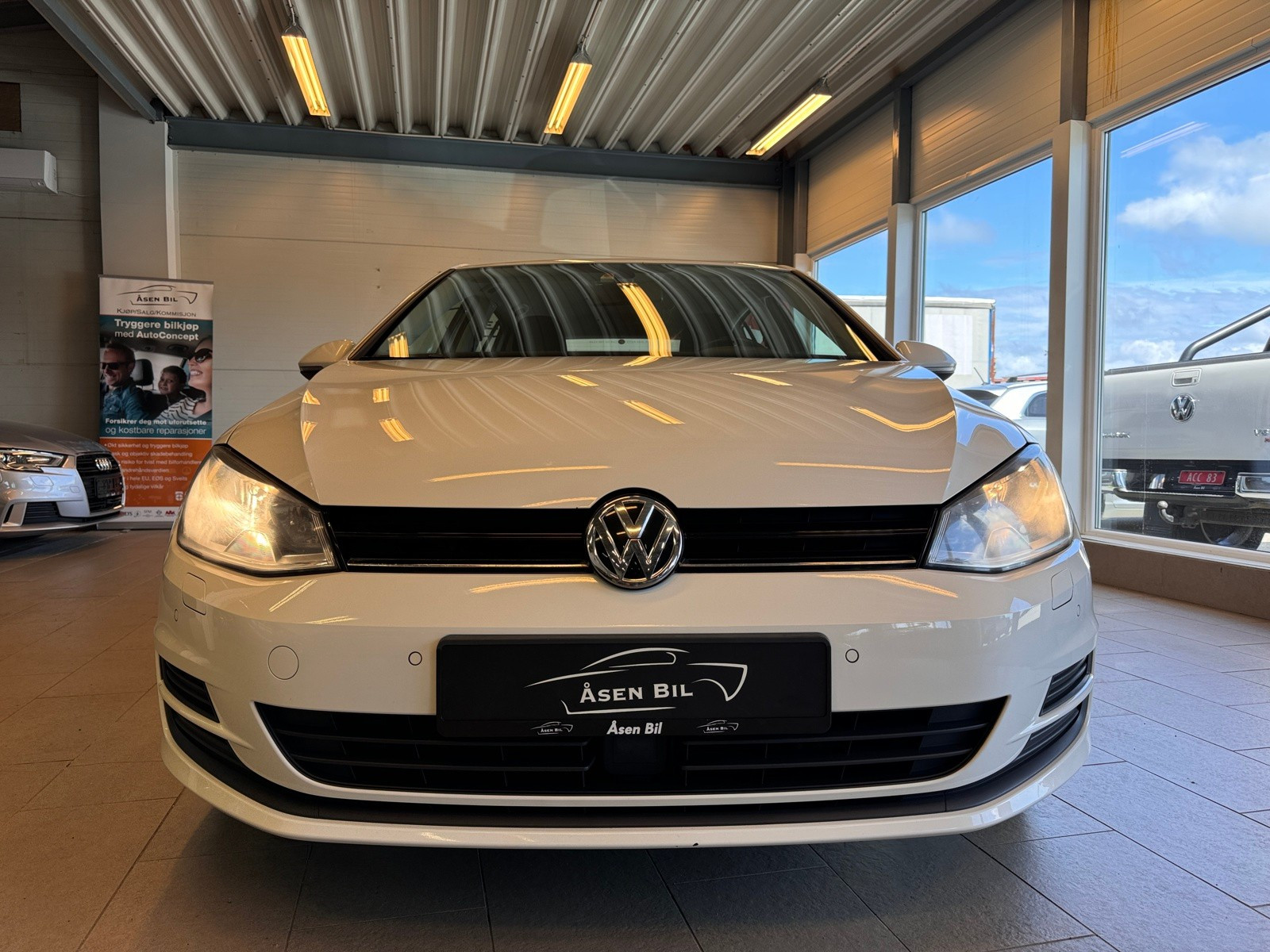 Volkswagen Golf 86HK-TSI*2-SONERS-KLIMA*SENSOR-F/B*NAVIGASJON*DAB+*BT 3