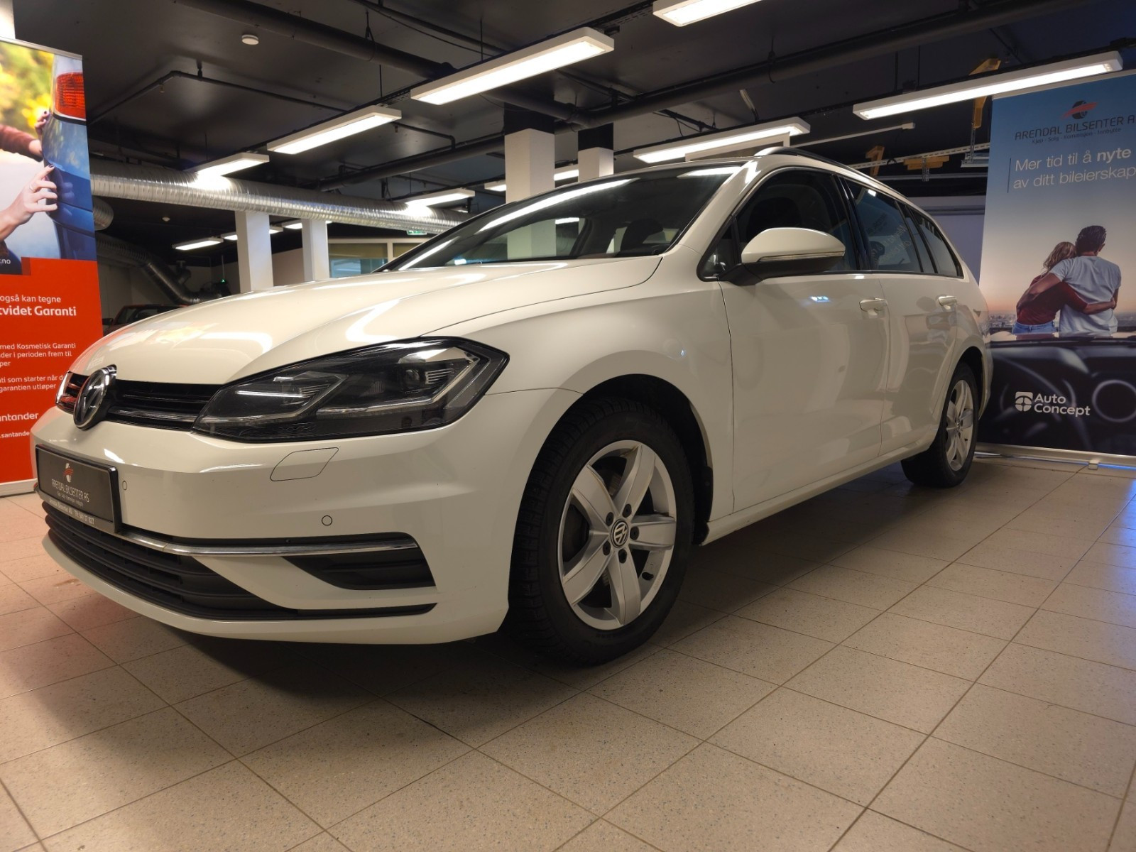 Volkswagen Golf 110HK / AUTOMAT (DSG) / SERVICE-H / NAF.TEST / HIGHLINE 3