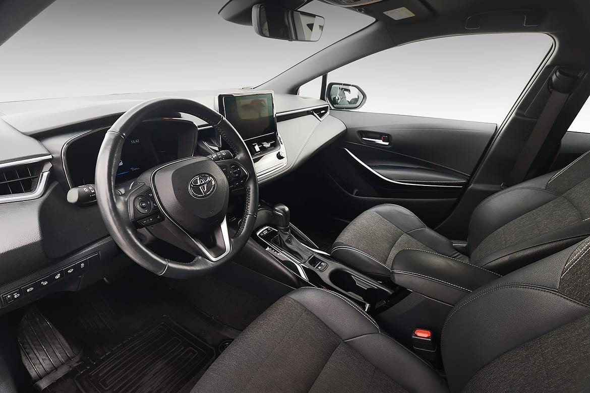 Toyota Corolla 1,8 Hybrid Touring Sports Active Tech 2