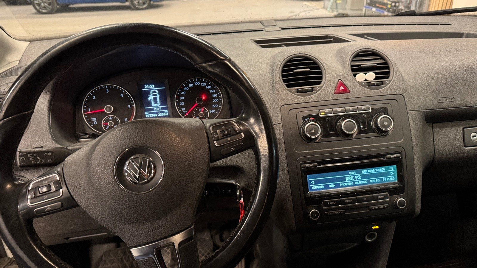 Volkswagen Caddy DAB/ Cruise controll/ Krok/ Lav km/ Ny service og EU 2
