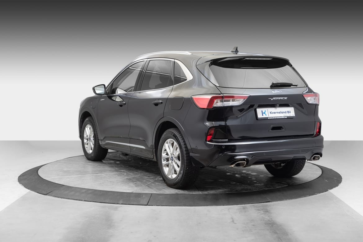Ford Kuga 2,5 PHEV Vignale, Plug-In Hybrid, B&O-lyd, Krok 3