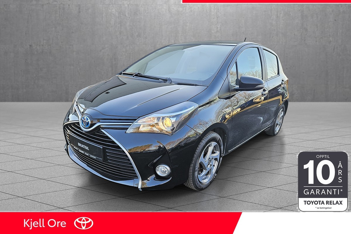 Toyota Yaris 1,5 Hybrid Active e-CVT m/ dab+ navigasjon