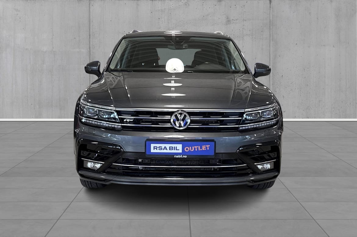 Volkswagen Tiguan 2,0 TDI 190hk 4M R-Line, Ryggekam, Hengerfeste,Navi 2