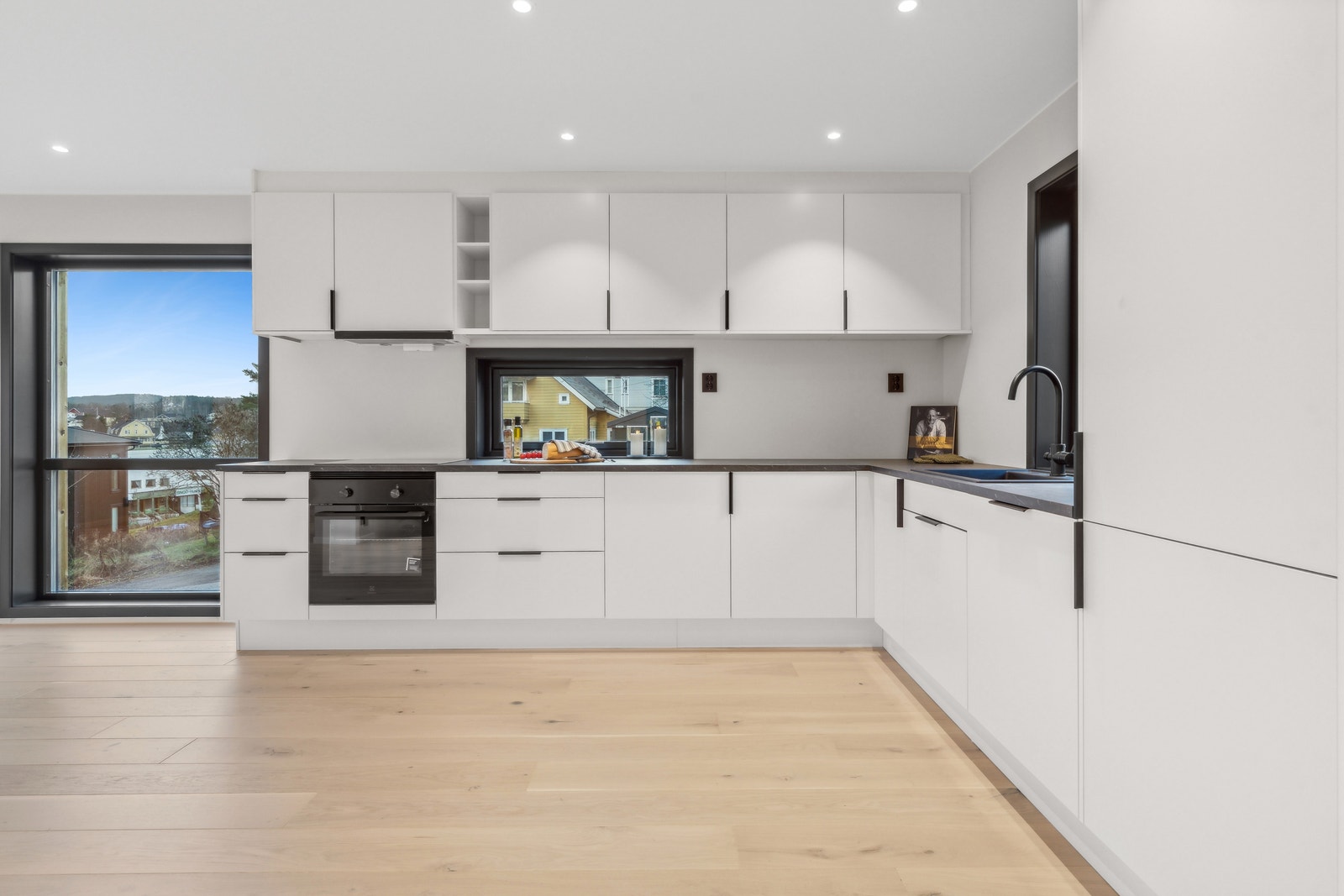 Romslig kjøkken Galleribilde