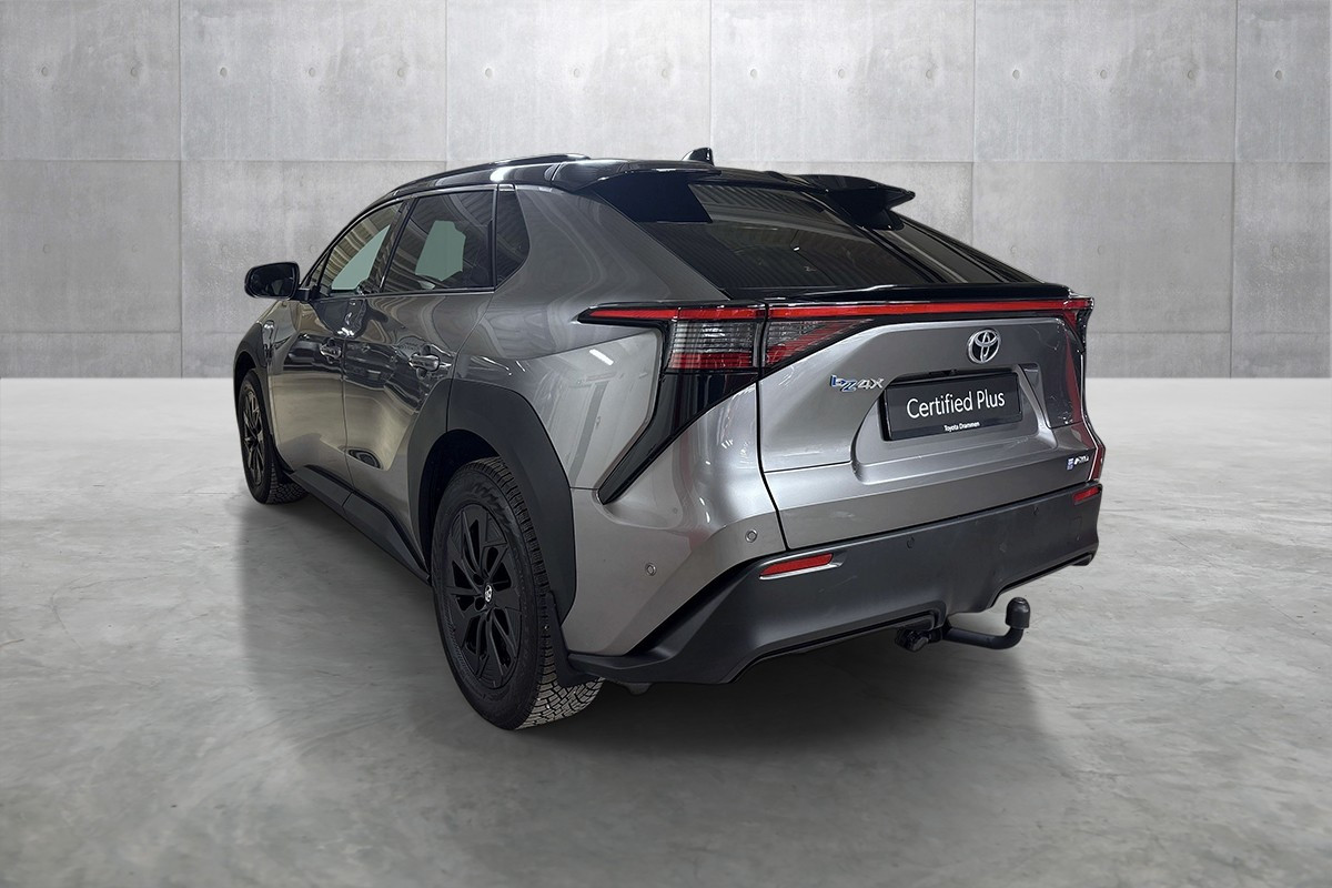 Toyota bZ4X AWD Executive Bitone BRUKTBILKAMPANJE! H.FESTE! 3