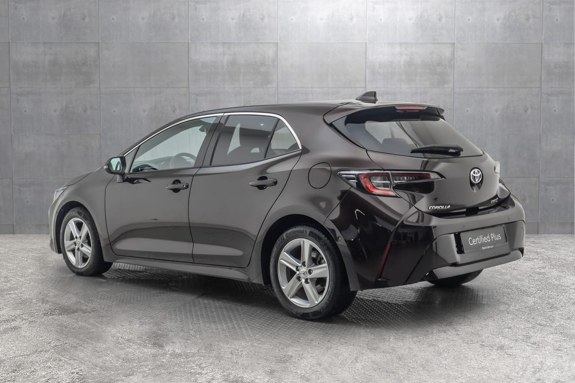 Toyota Corolla 1,8 Bensin Hybrid Active Tech 3