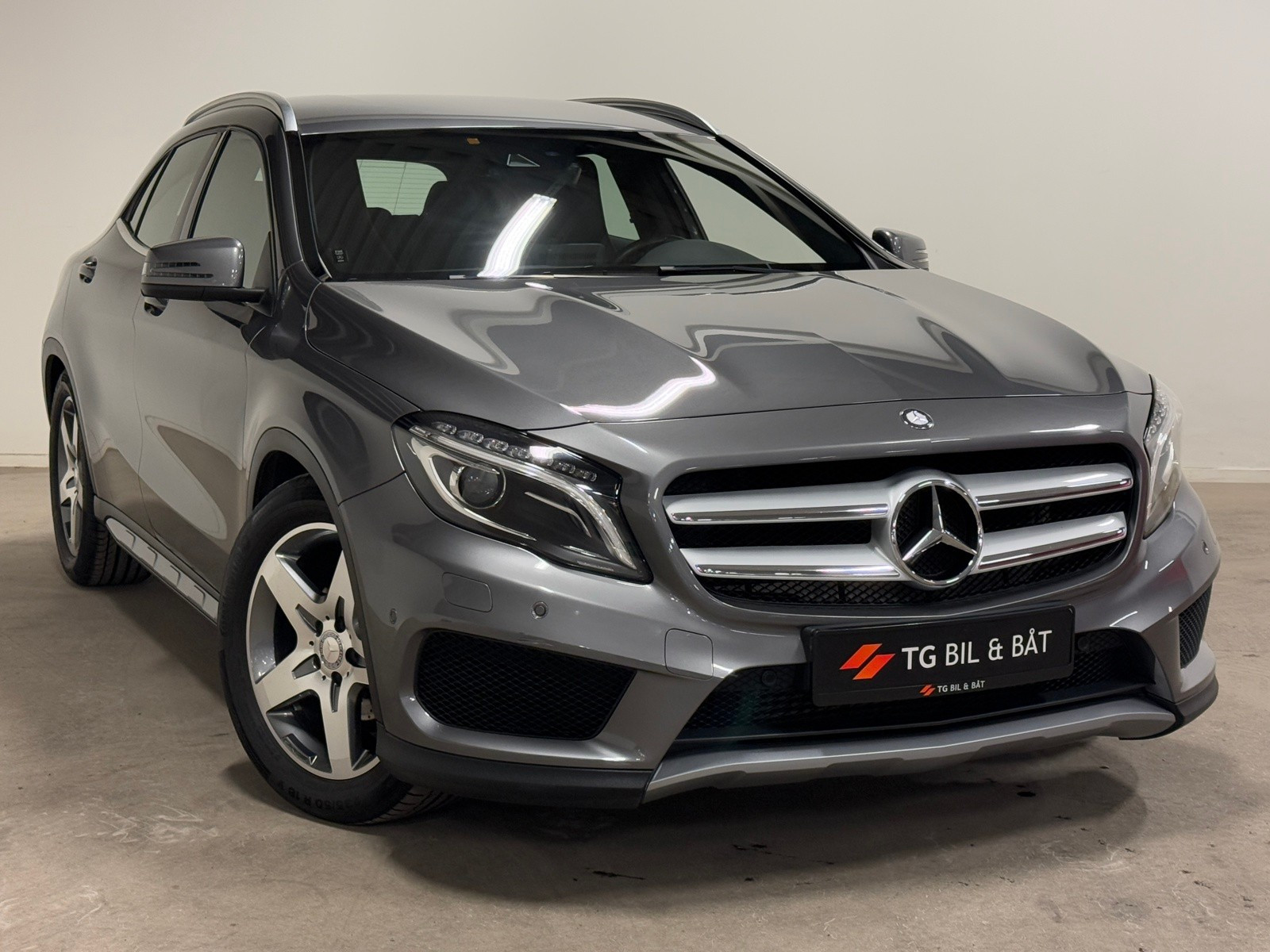 Mercedes-Benz GLA 180 7G Aut ///AMG - XENON/CRUISE/DAB RADIO/RYGGE/KROK++ 2